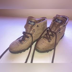 RARE Vasque 7530 Sundowner Brown Men’s 11.5M Hiking Boots - Made in Italy!!